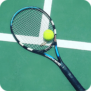 tennis-blue-racket-on-green-court